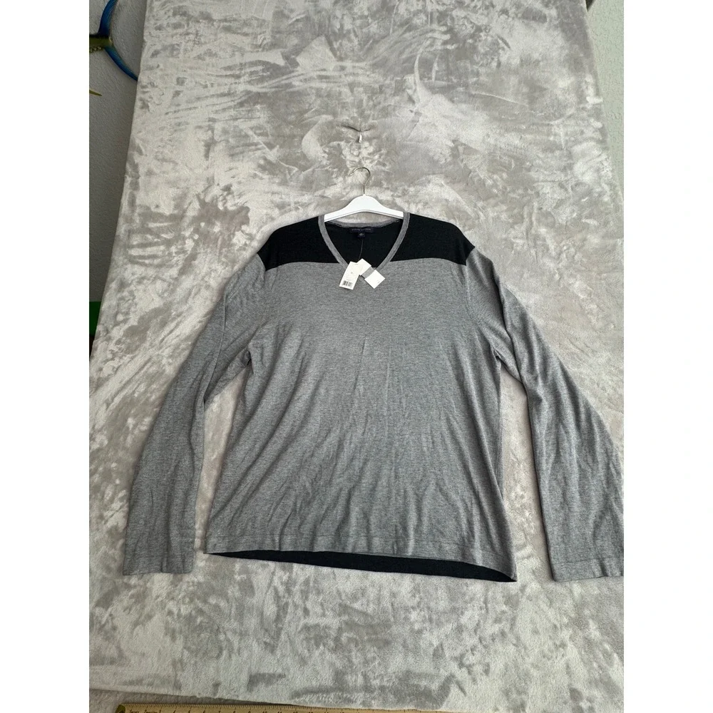 Banana Republic Mens XL Silk Blend V-Neck‎ Colorblock Sweater Grey Black New